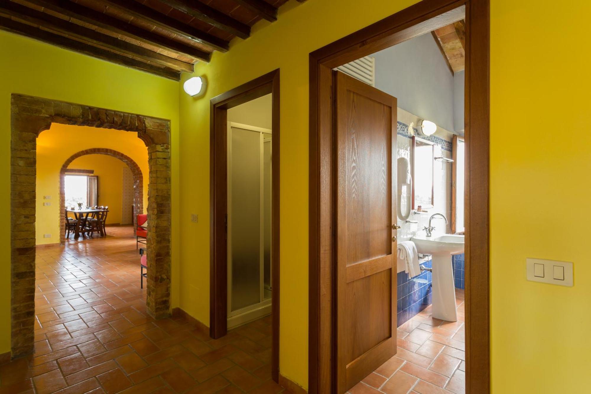 Tenuta Di Monaciano Ponte A Bozzone Bagian luar foto